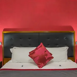 *** מלון Navona Colors איטליה