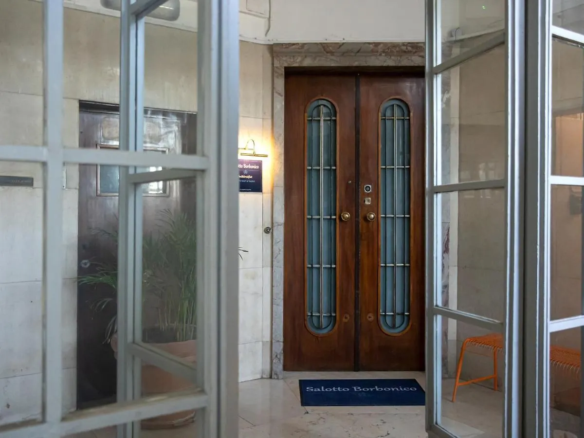Salotto Borbonico Bed & Breakfast Naples Italy
