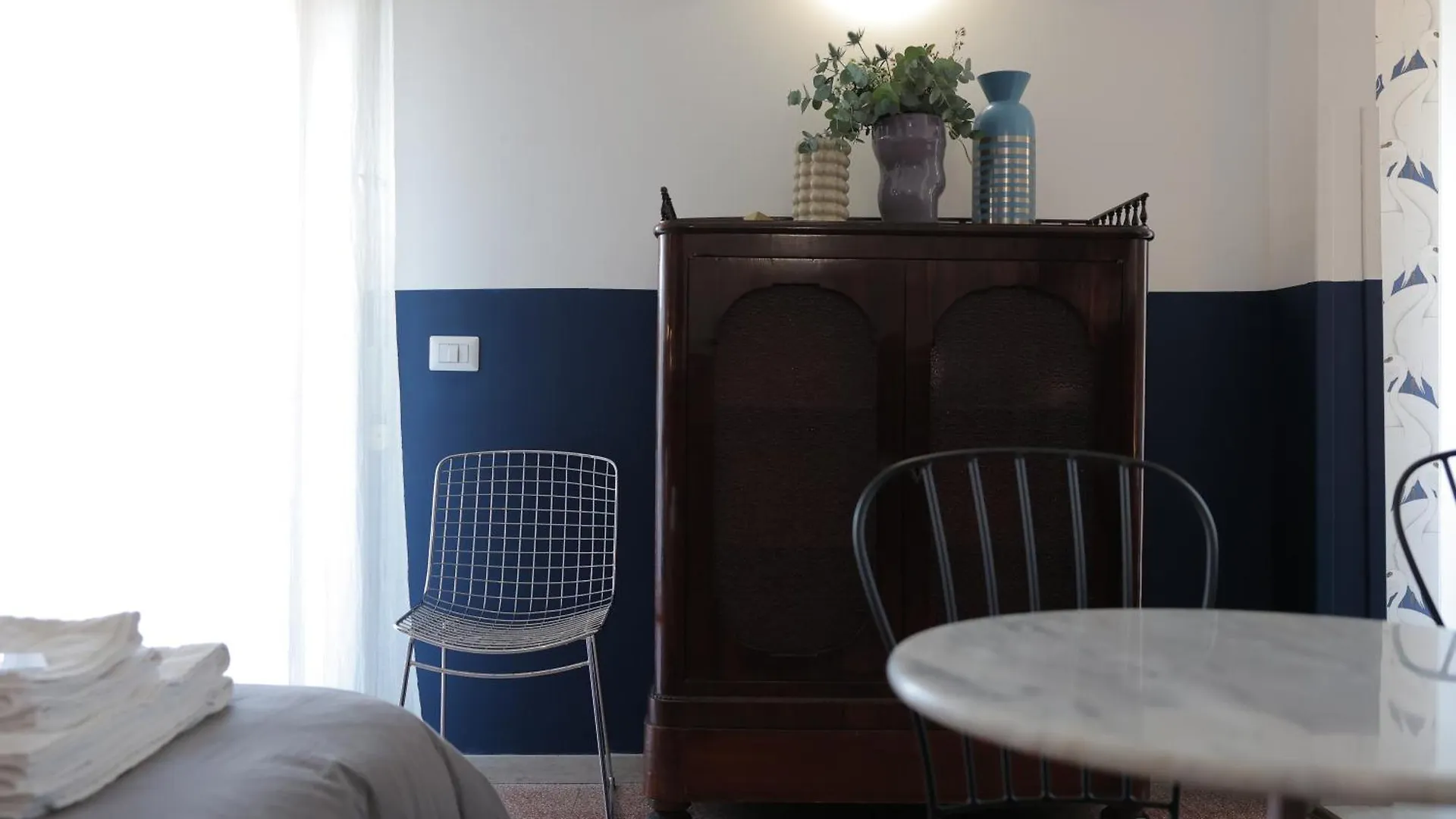 **  Salotto Borbonico Bed & Breakfast Naples Italy